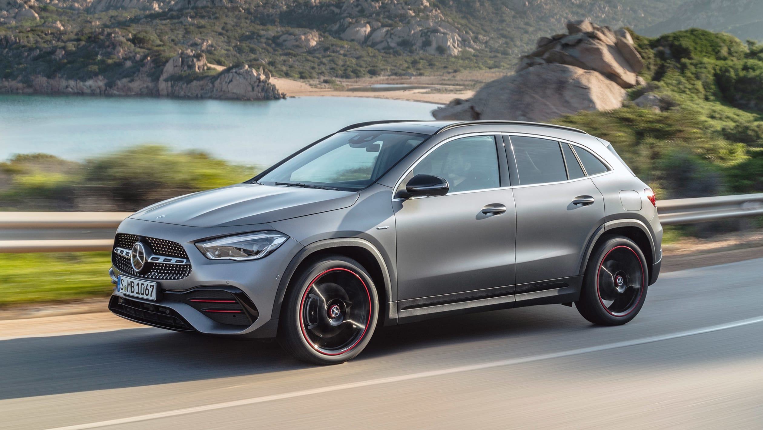 New 2020 Mercedes GLA arrives to tackle the BMW X2 pictures Auto