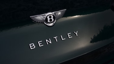 Bentley Bentayga EWB - rear badge