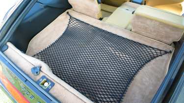 Used Porsche 928 - boot