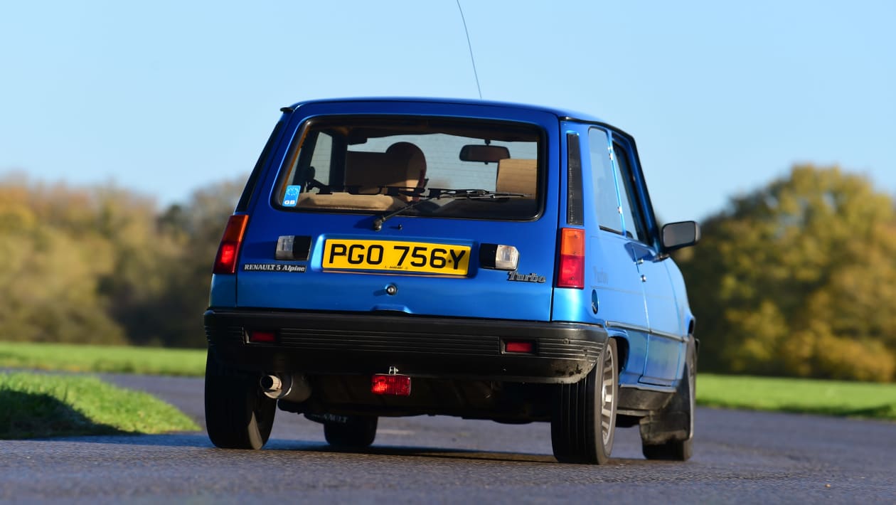Renault%205%20Alpine-2.jpg