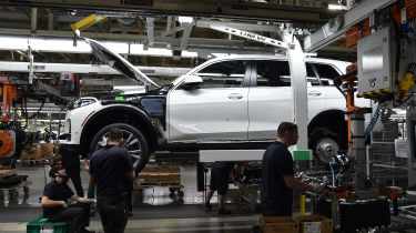 New BMW X7 SUV official production line teaser