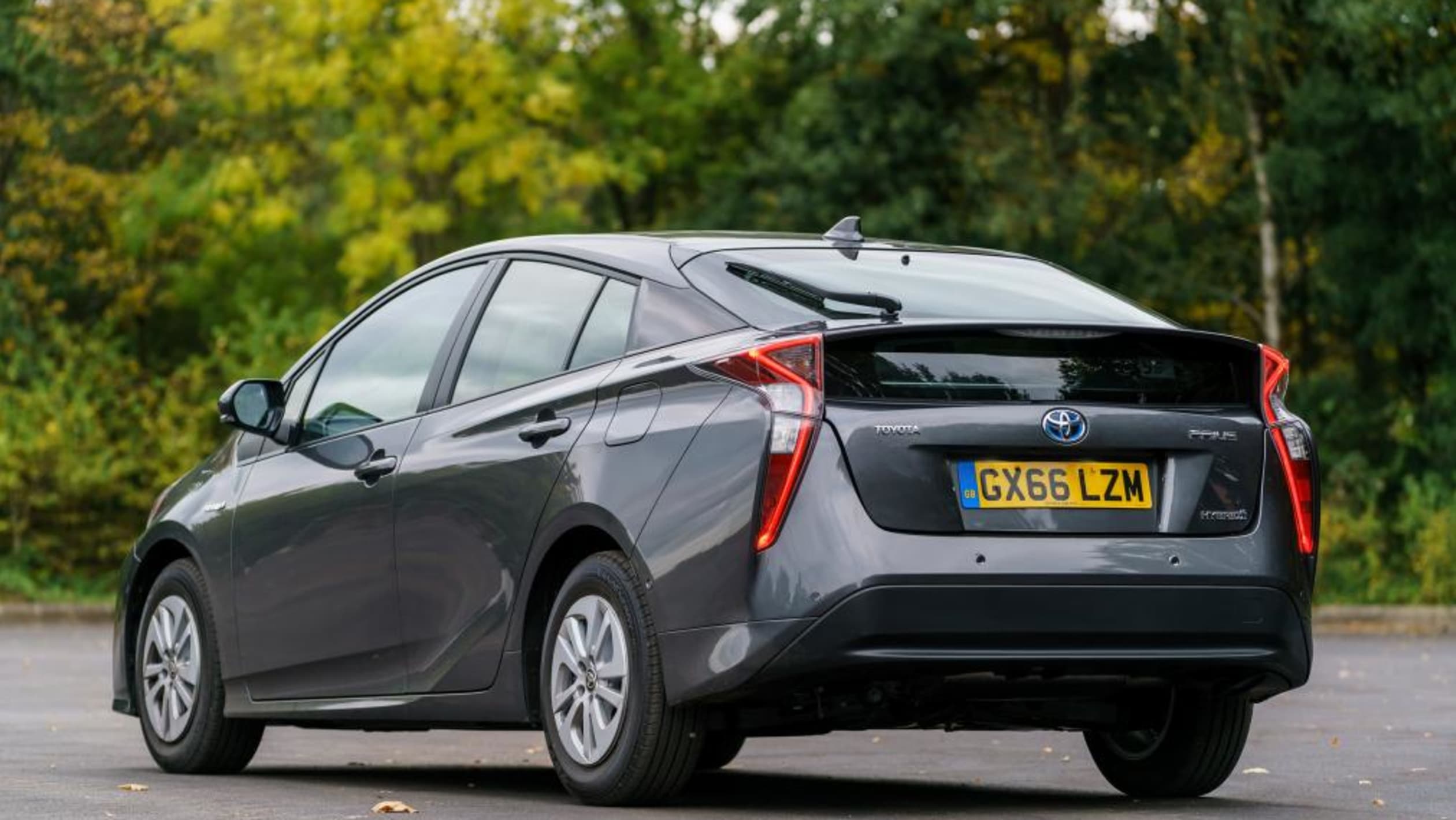 Used Toyota Prius review - pictures | Auto Express