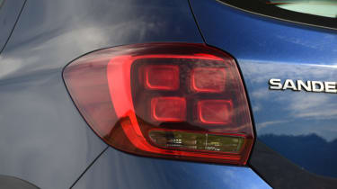 Dacia Sandero Stepway - tail light