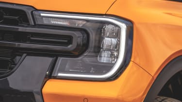 Ford Ranger Wildtrak - headlight