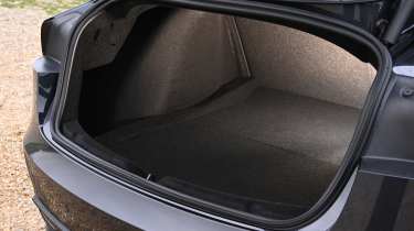 Tesla Model 3 - boot