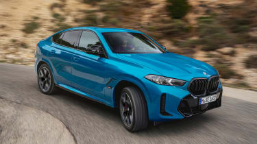 BMW X6 facelift - front tracking