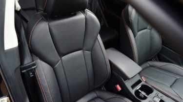 Subaru XV - front seat