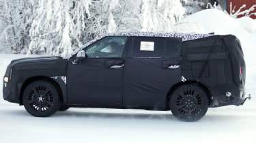 Hyundai Santa Fe Facelift - side profile