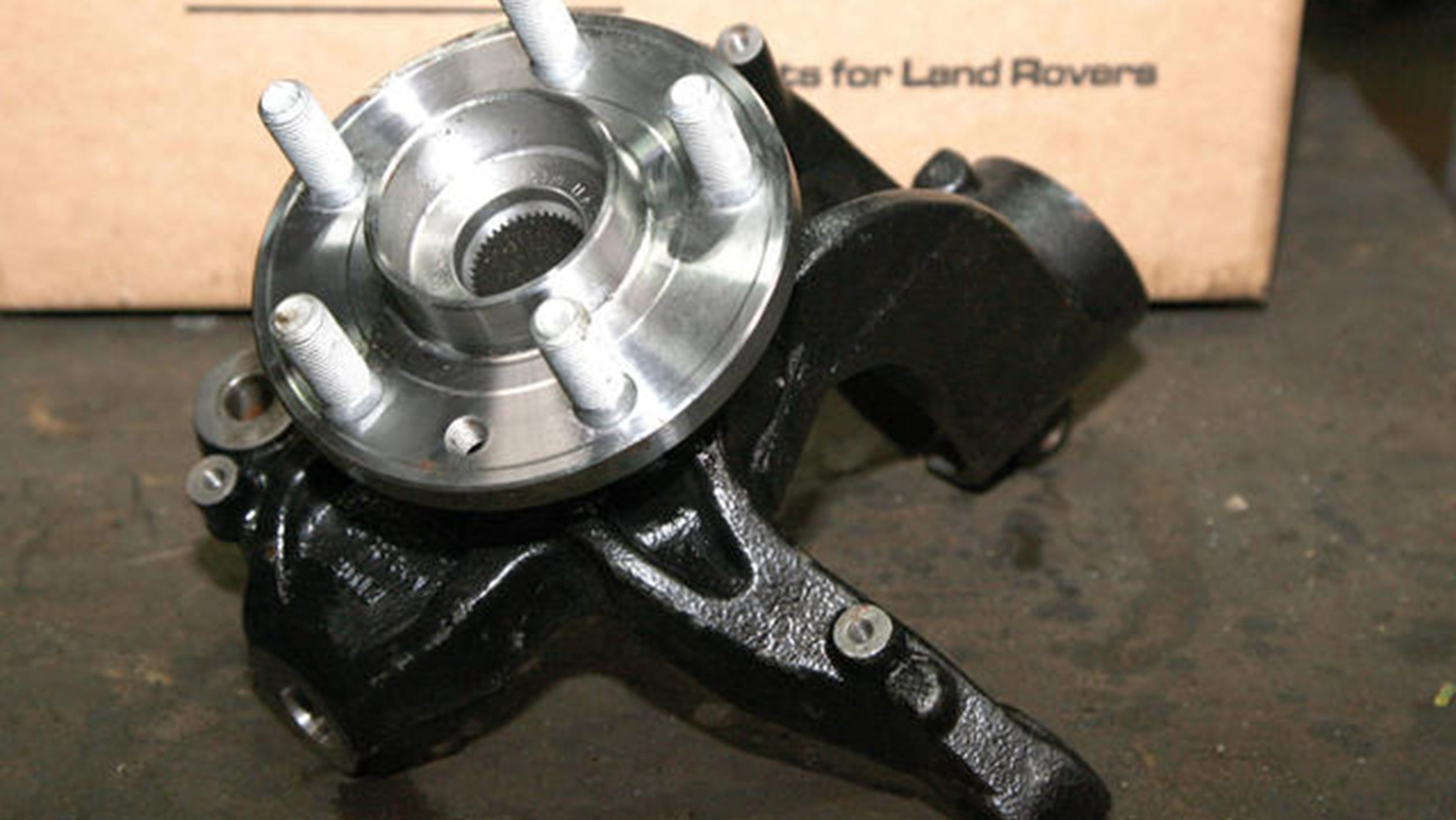 How to replace the wheel bearings on a Freelander 2 pictures Auto Express How to replace the wheel bearings on a Freelander 2 pictures Auto Express