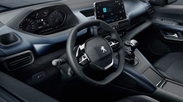 Peugeot Rifter - dash