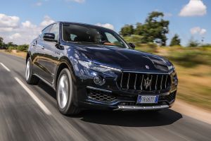 Maserati Levante - front