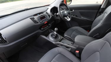 Kia Sportage First Edition interior