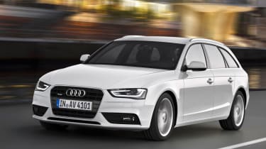 Audi A4 Avant front tracking