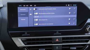 Citroen C4 - infotainment screen