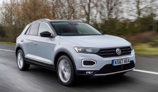 Volkswagen T-Roc - front