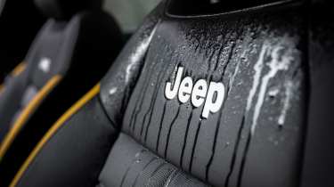 Jeep Avenger The North Face Edition - seat detail