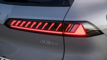 BMW iX3 50 xDrive - rear light