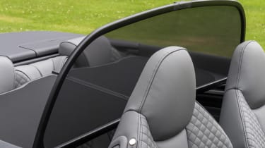 Audi A3 Cabriolet - wind deflector