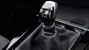 Vauxhall Astra - gearstick