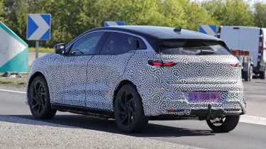 Renault Megane E-Tech Facelift - rear 3/4