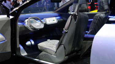 Volkswagen I.D. Crozz concept - interior