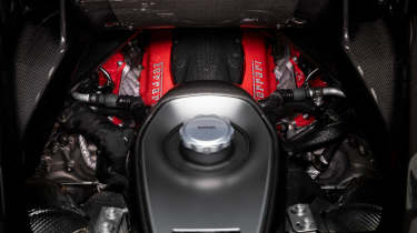 Ferrari 849 Testatrossa - engine