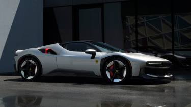 Ferrari CZ26 - front static
