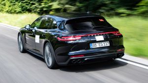 Porsche%20Panamera%20prototype-18.jpg