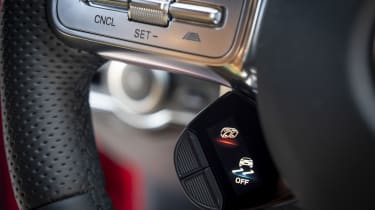 Mercedes-AMG CLA 45 S - button