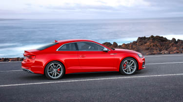 Audi S5 - side