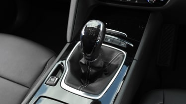 Vauxhall Insignia Grand Sport - transmission