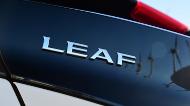 Nissan Leaf - Leaf badge
