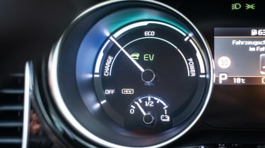 New Kia XCeed PHEV 2020 review - pictures  Auto Express