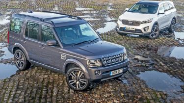 Used Range Rover Discovery 4 vs New Kia Sorento - static