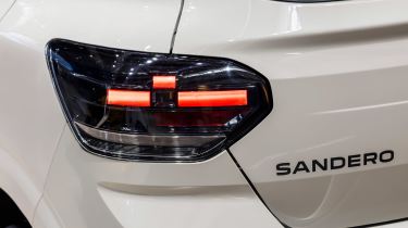 Dacia Sandero facelift - rear light