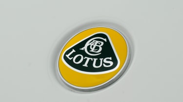 Lotus Exige S badge