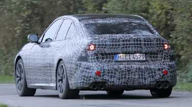 BMW 3 Series ‘Neue Klasse’ spy shot - rear left 3/4