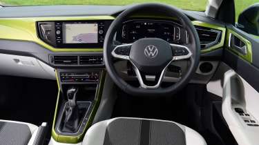 Volkswagen Taigo - dash