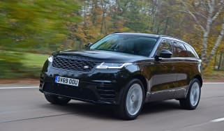 Range Rover Velar D180 - front tracking