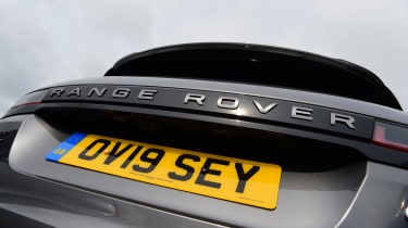 Range Rover Evoque - Range Rover badge