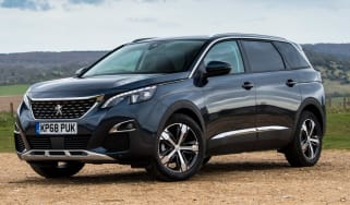 Used Peugeot 5008 Mk2 - front