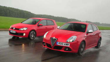 Alfa Giulietta Cloverleaf vs. Golf GTI