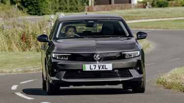 Vauxhall Astra - dynamic front end