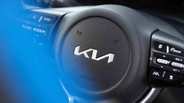 Kia Stonic - steering wheel