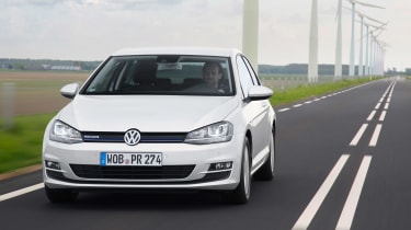 VW Golf BlueMotion 1.0 TSI tracking
