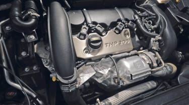 Peugeot RCZ THP 200 engine