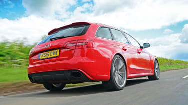 Audi RS4 - rear tracking