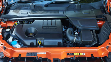 Land Rover Discovery Sport - Ingenium engine