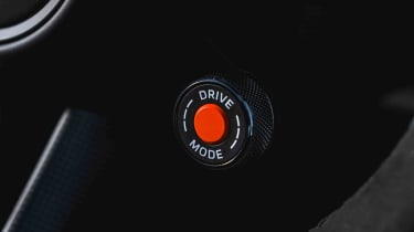 Porsche 911 Cabriolet - drive mode dial