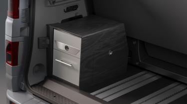 Renault Trafic Escapade - sink compartment closed